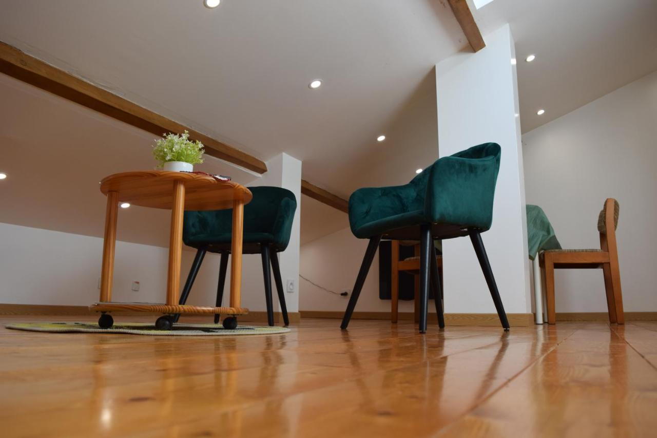 Appartement La Joie Dans Quartier Chic Pibrac Exterior foto