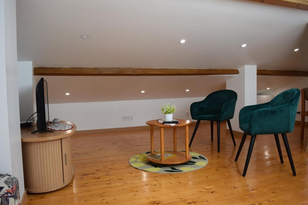 Appartement La Joie Dans Quartier Chic Pibrac Exterior foto
